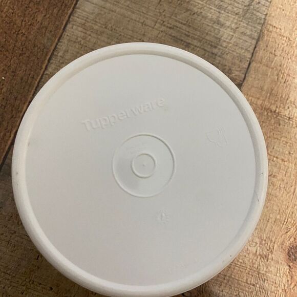 Vintage Disney Tupperware Princess Container Rare‎ 1980's Nostalgia Retro - Picture 9 of 9